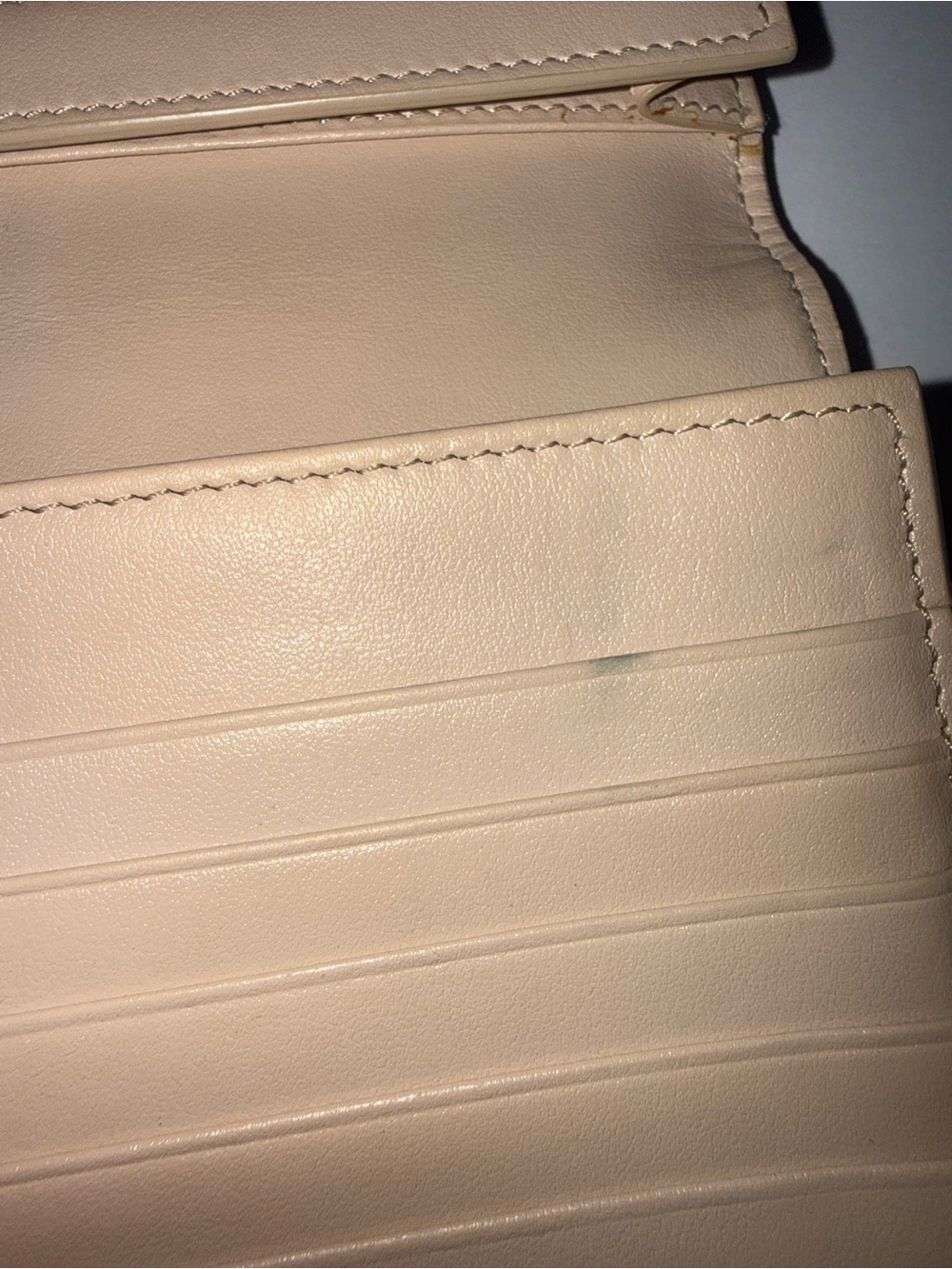 🔥 AUTHENTIC CÉLINE Grained Leather Large Strap Wallet | - Picture 5 of 16